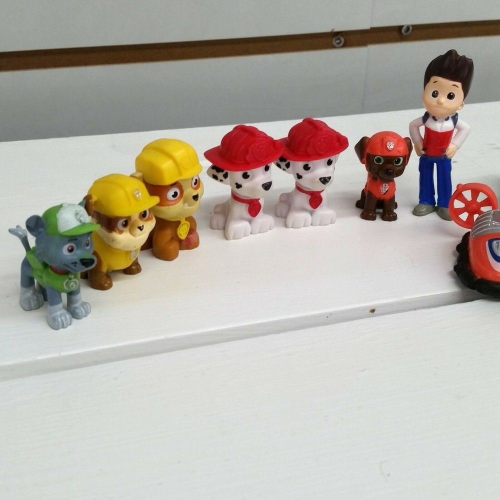 Paw Patrol Spin Master Mini Figure Bundle